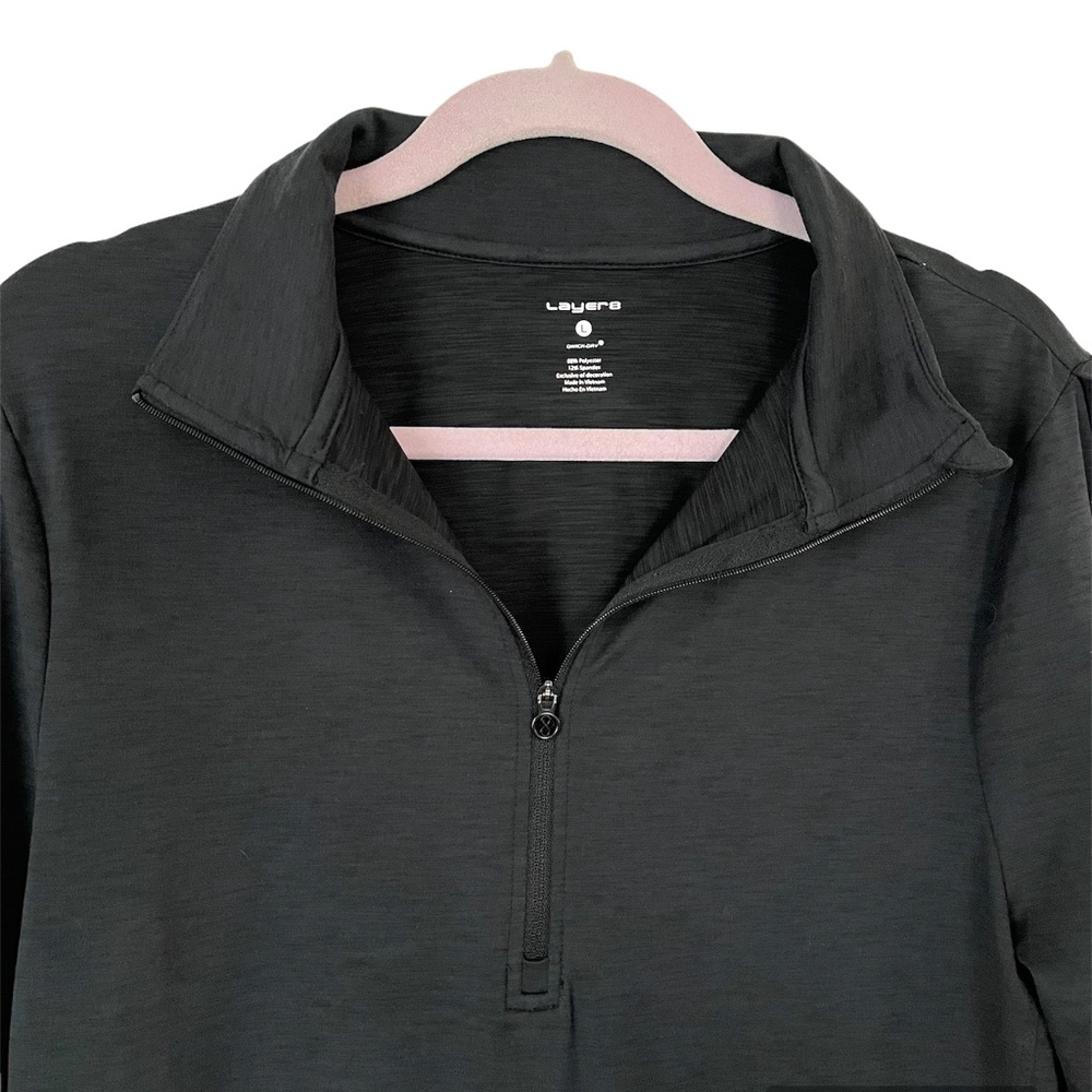 Layer 8 Athletic Black long sleeve work out pullover top